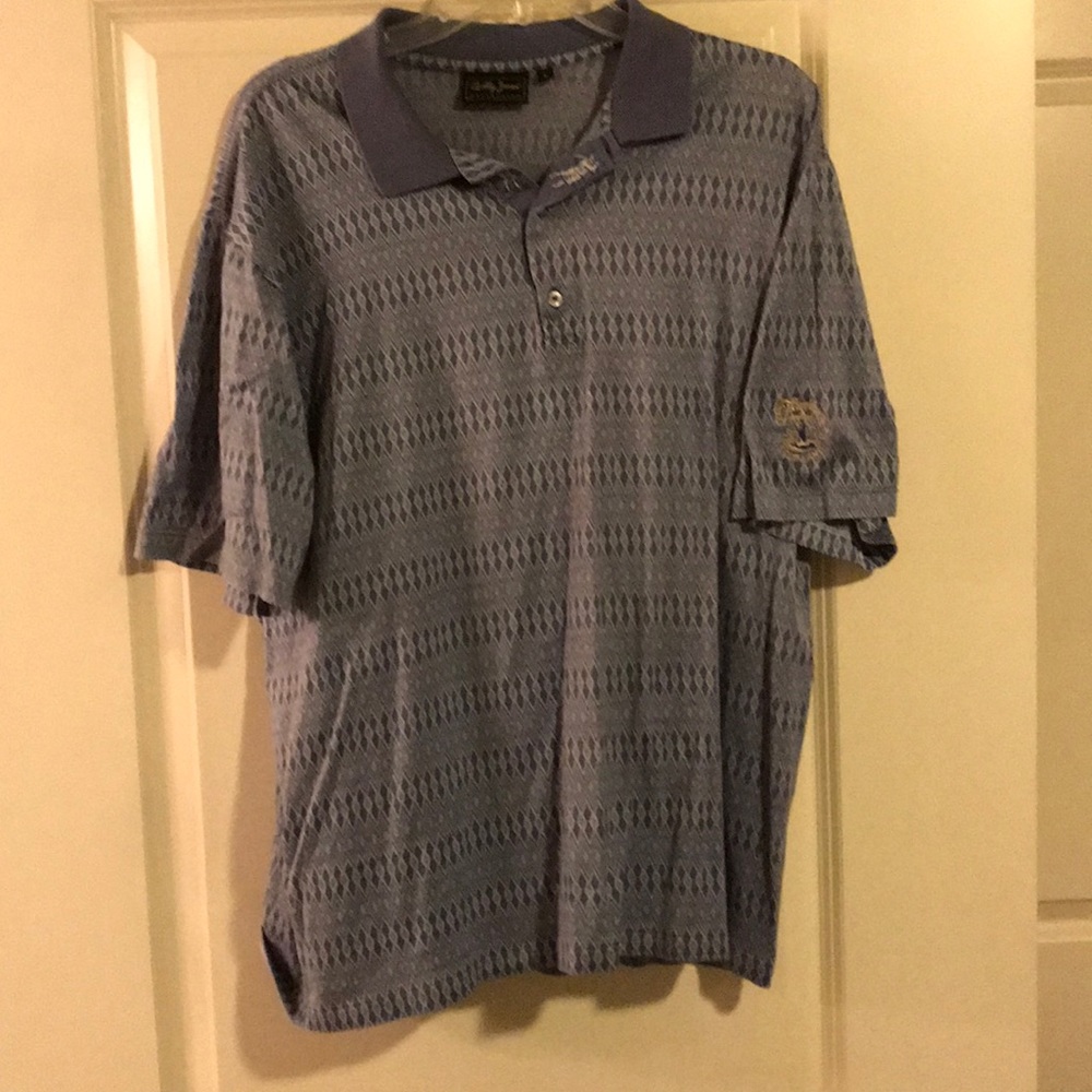 Men’s Large retro golf polo.